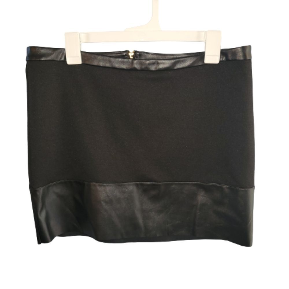 Guess faux leather trimmed mini skirt